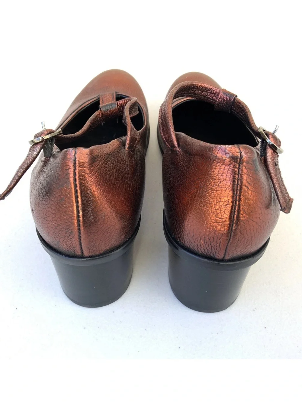 Lili Mill Women’s Bronze Metallic Leather T-Strap Mary Jane Heels EU 41 Italy